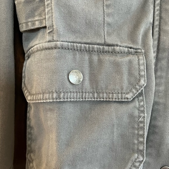 LOFT Jacket - Picture 7 of 9